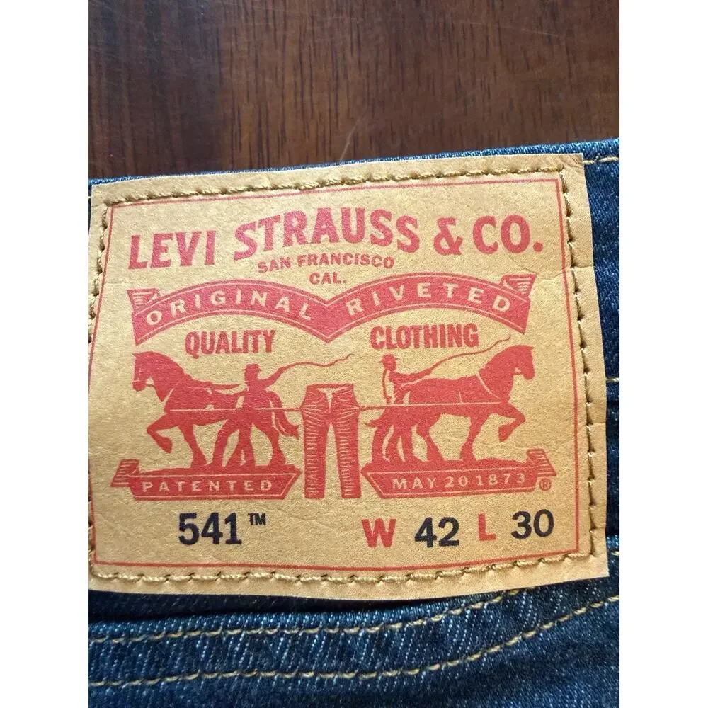 Levis new tags
